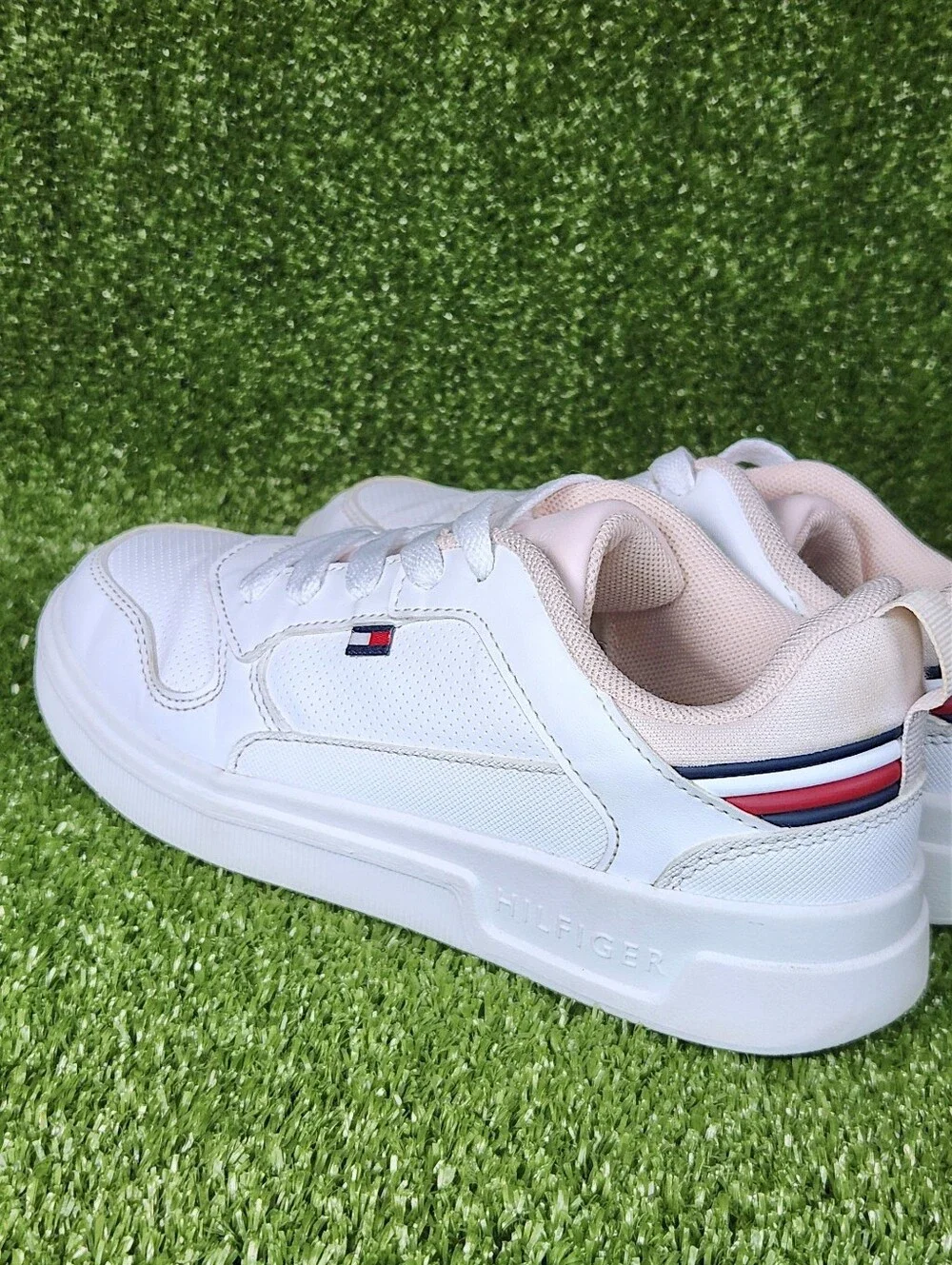 Tommy Hilfiger Girls Classic Court Low White Light Pink Shoes Sneakers Size 3